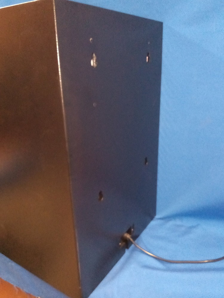 0.100 - Bill To Bill Change Machine (ATM) - Accepts Bills, Dispenses Bills. Example; Insert $100 Bill and Receive Change in Five (5) $20.00 Bills or Script. Meters Bills Dispensed. Prewired for Nayax Credit Card Terminal.