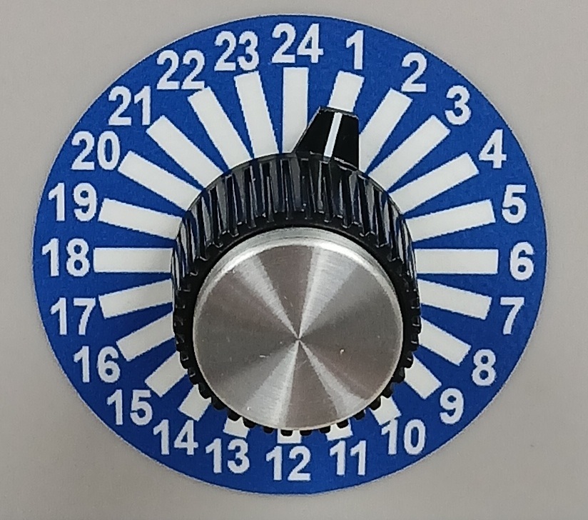 .052 – Nayax Powered VendaVolt Model 1024 Central Cashless Payment Station For Upgrading Or Retrofit Of 1 – 23 Coin Operated Washers & Dryers. Accepts; Visa, MasterCard, Discover & American Express Plus Also Apple Pay & Google Wallet! - Image 5